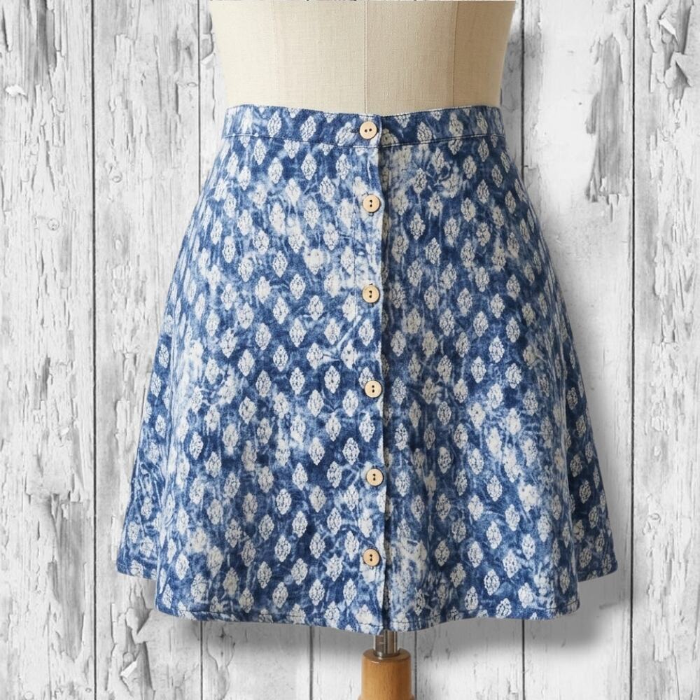 FULL TILT Juniors Blue Batik Print Dobby Crepe Skater Skirt | Size Large | New
